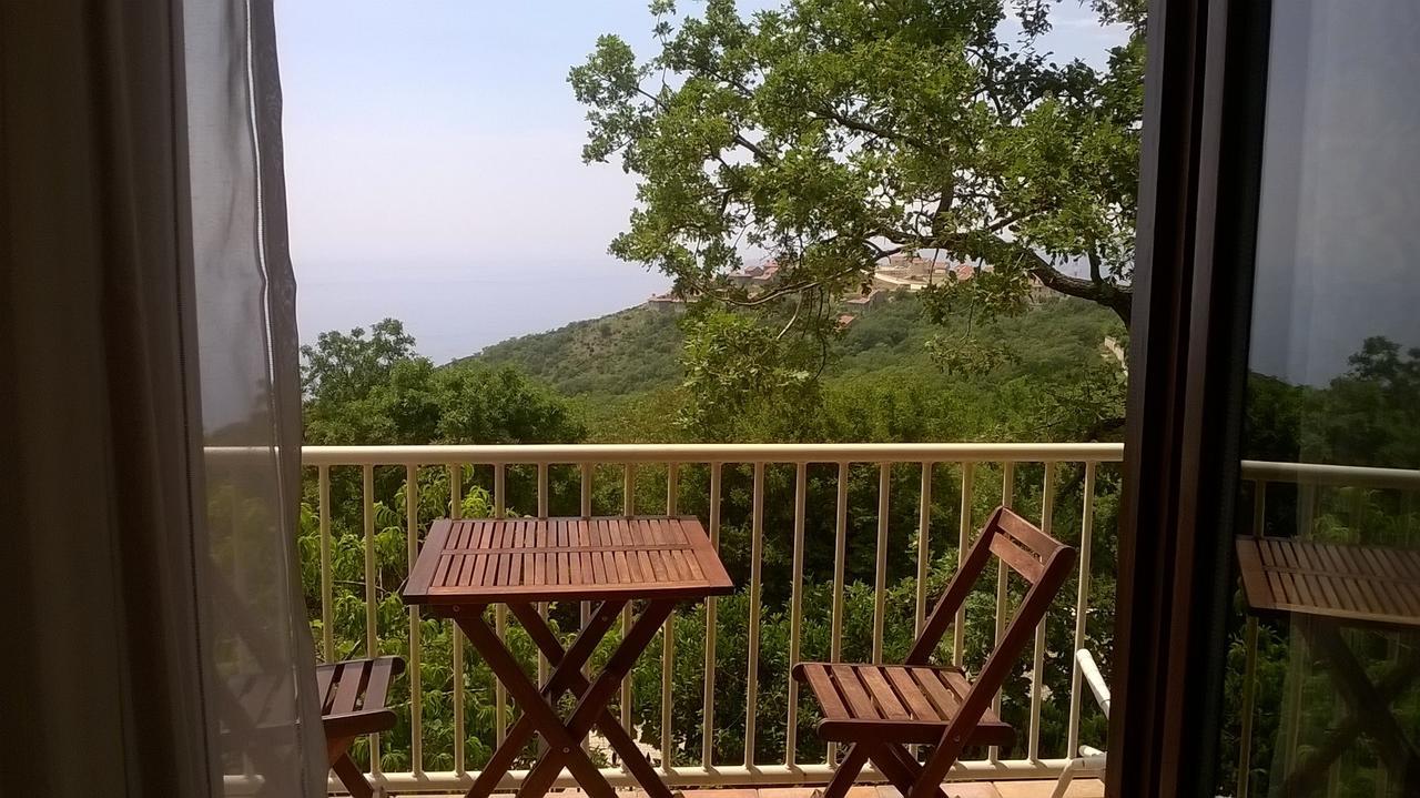 Studios Peric Sveti Stefan Exterior foto